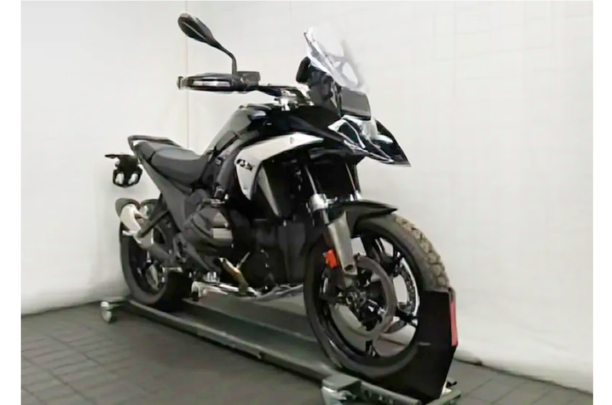 BMW R 1250 GS price, new 1300 GS details.